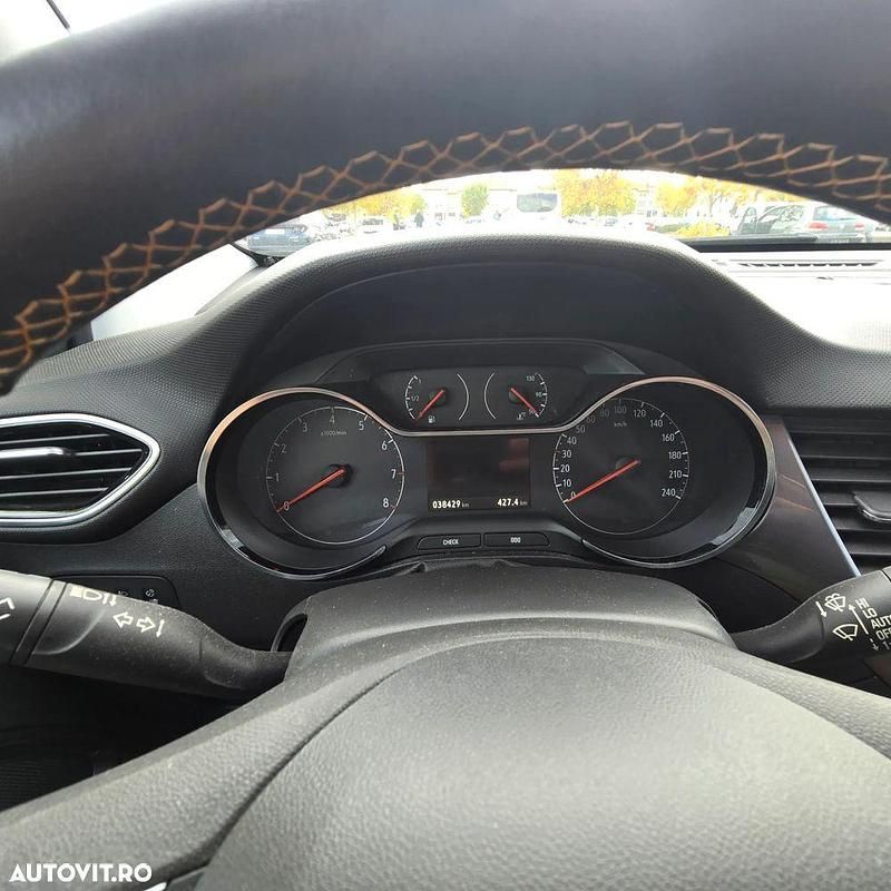 Second-hand Opel Crossland X Ultimate 130 CP (95 kW) 2018 Culoarealte culori SUV
