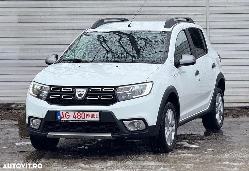Second-hand Dacia Sandero Prestige 90 CP (66 kW) 2018 Culoarealb