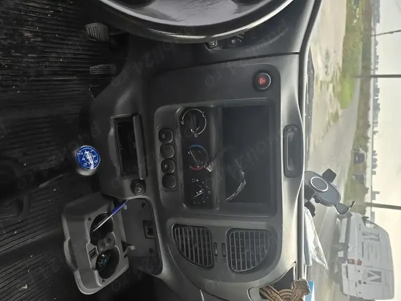 Utilizat 2002 Ford Transit Van | 3.900 EUR - Imagine 1/4