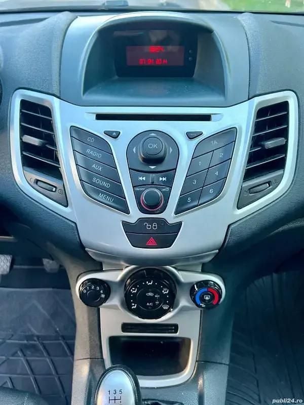 Second-hand Ford Fiesta 70 CP (51 kW) 2012 Hatchback