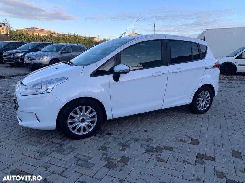 Alb Utilizat 2016 Ford B-MAX Ambiente Monovolum | 5.500 EUR - Imagine 1/4