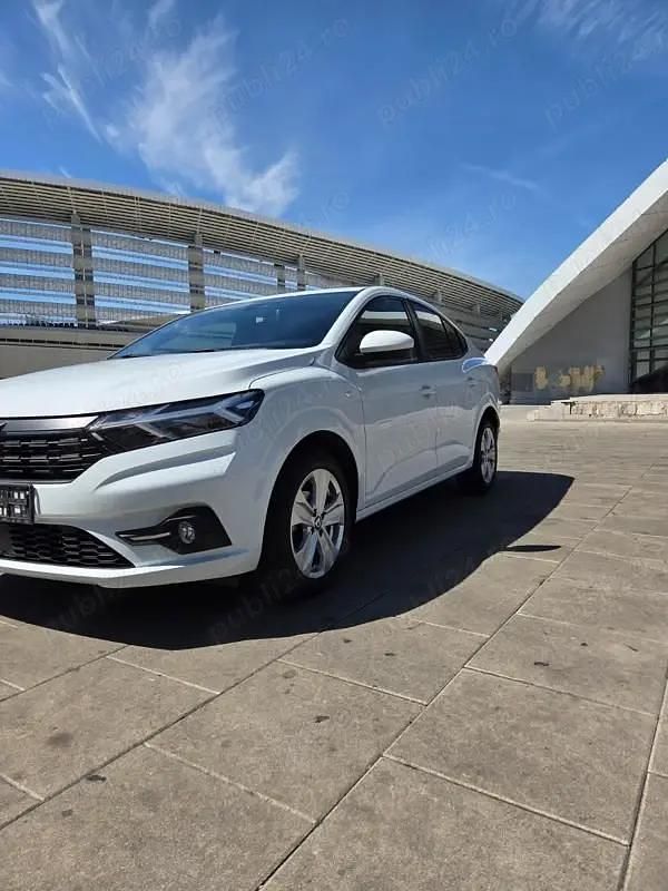 Alb Utilizat 2022 Dacia Logan Comfort Berlinǎ | 10.600 EUR (Preț bun) - Imagine 1/4