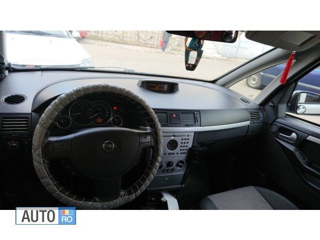 Second-hand Opel Meriva 101 CP (74 kW) 2004 Gri Monovolum
