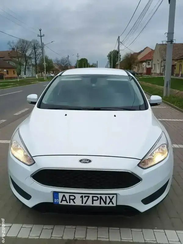 Alb Utilizat 2017 Ford Focus Break | 3.900 EUR (Super Preț) - Imagine 1/4