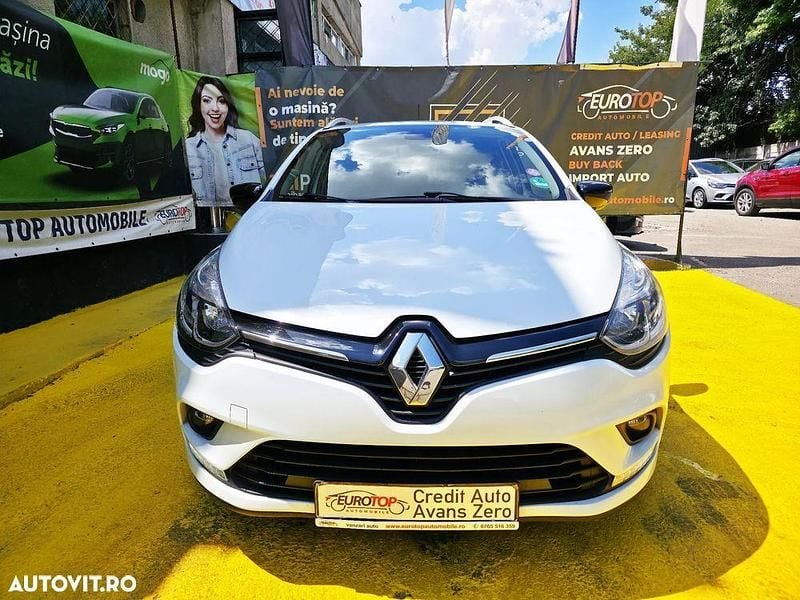 Second-hand Renault Clio GrandTour Business 90 CP (66 kW) 2020 Culoarealb Break