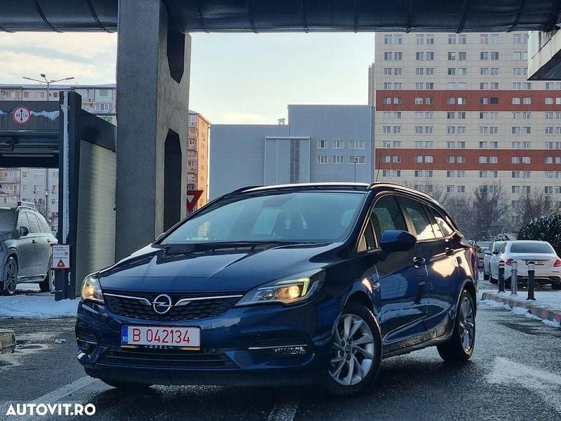 Second-hand Opel Astra Business Elegance 130 CP (95 kW) 2021 Culoarealbastru Break