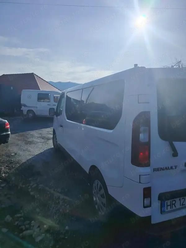 Second-hand Renault Trafic 92 CP (67 kW) 2018 Monovolum