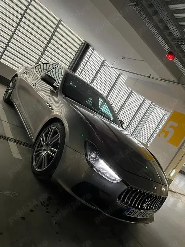 Utilizat 2015 Maserati Ghibli Berlinǎ | 18.500 EUR (Preț OK) - Imagine 1/4