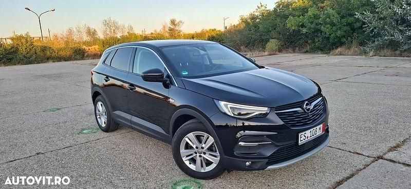 Culoarenegru Utilizat 2021 Opel Grandland X Business Elegance SUV | 15.950 EUR (Preț OK) - Imagine 1/4