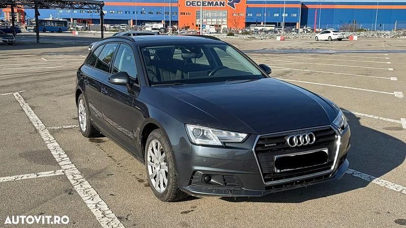 Second-hand Audi A4 190 CP (139 kW) 2017 Culoarealbastru Break
