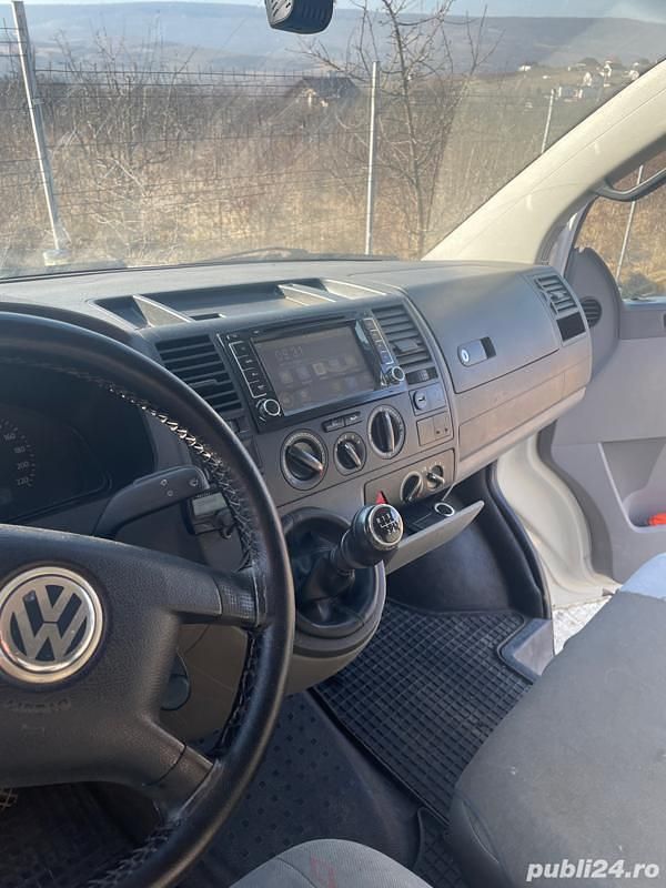 Utilizat 2004 VW T5 Van | 3.800 EUR - Imagine 1/4