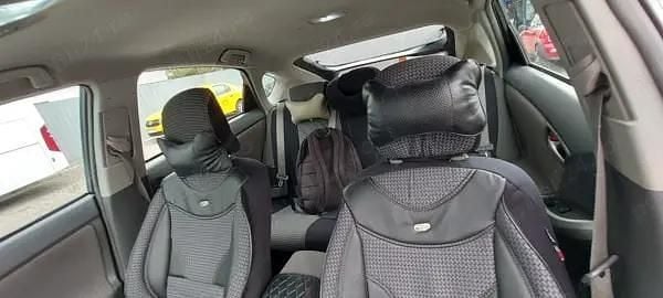 Second-hand Toyota Prius 99 CP (72 kW) 2011 Alb Hatchback