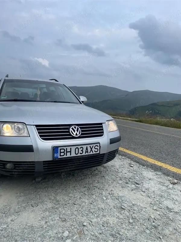 Second-hand VW Passat 131 CP (96 kW) 2004 Gri Break