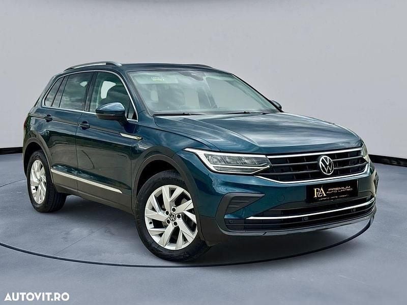 Albastru Utilizat 2021 VW Tiguan Elegance SUV | 25.800 EUR (Preț bun) - Imagine 1/4
