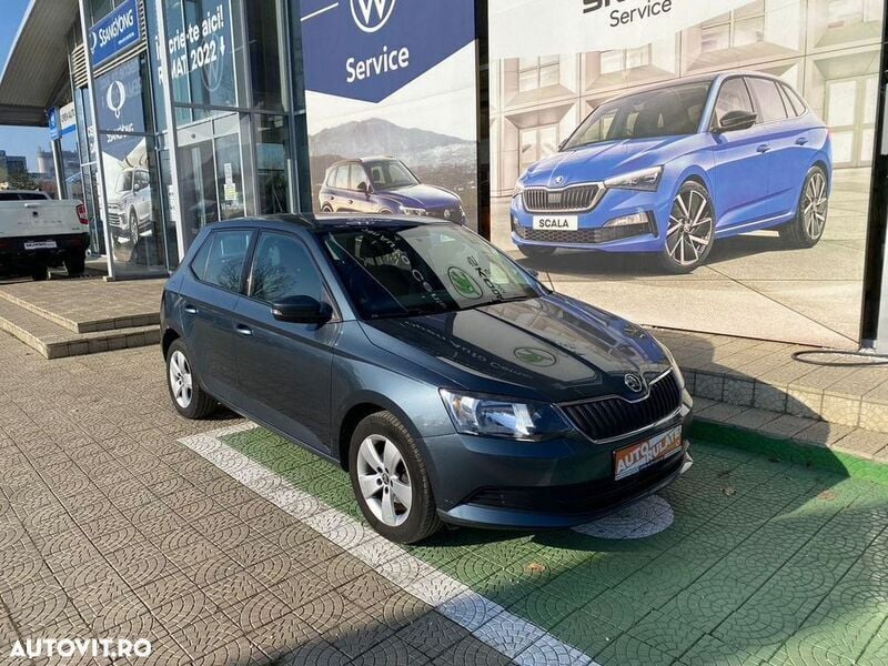 Gri Utilizat 2015 Skoda Fabia Ambition | 6.690 EUR (Preț bun) - Imagine 1/4