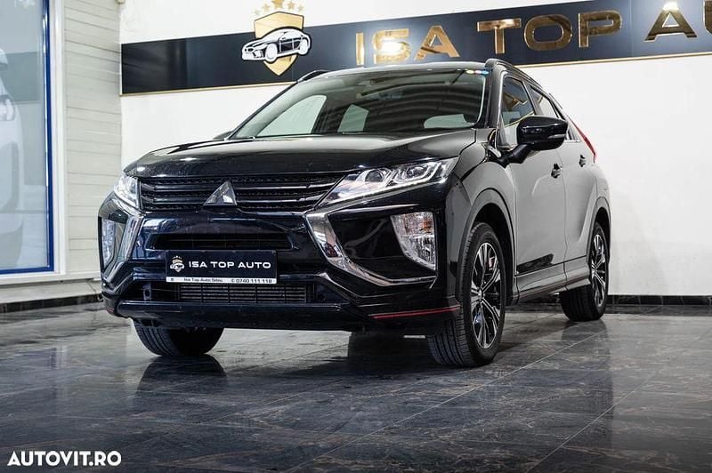 Culoarenegru Utilizat 2020 Mitsubishi Eclipse Cross Plus SUV | 15.999 EUR (Puțin scump) - Imagine 1/4