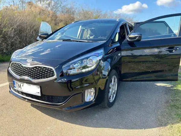 Second-hand Kia Carens 136 CP (100 kW) 2014 Negru Monovolum