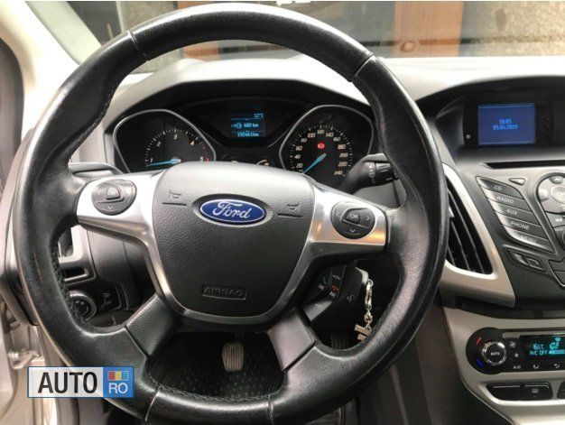 Gri Utilizat 2012 Ford Focus Break | 4.750 EUR (Preț OK) - Imagine 1/4