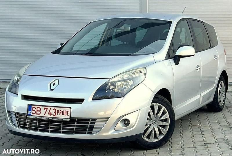 Culoaregri Utilizat 2011 Renault Scénic III Bose Edition Monovolum | 3.399 EUR (Preț OK) - Imagine 1/4