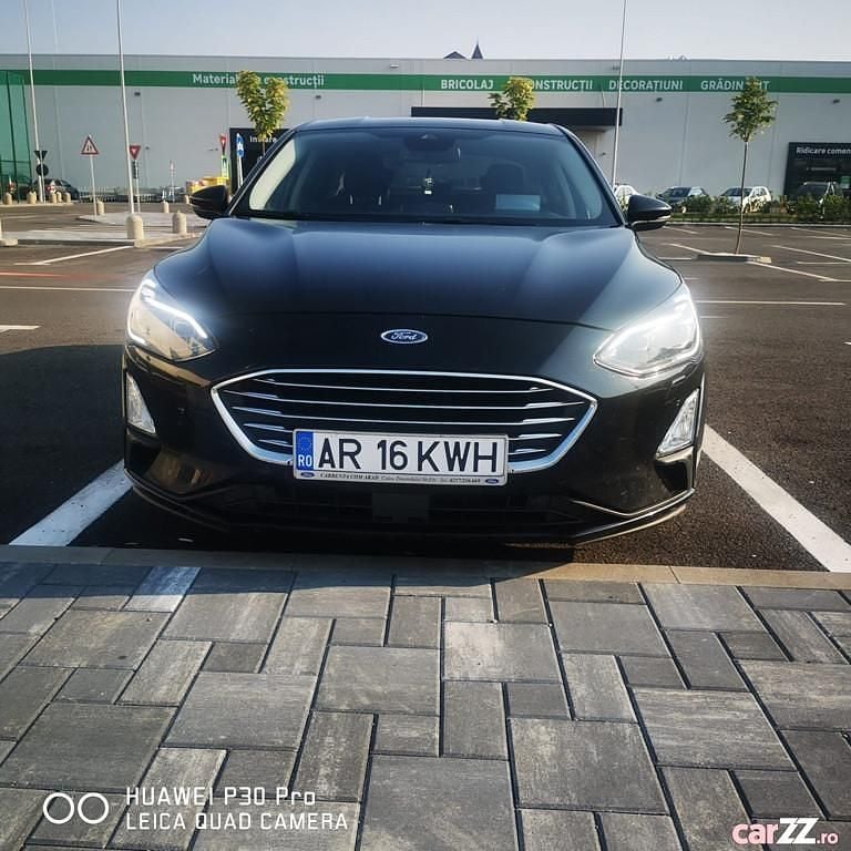 Second-hand Ford Focus 120 CP (88 kW) 2019 Negru Berlinǎ