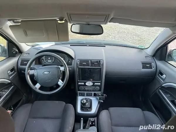 Utilizat 2006 Ford Mondeo Berlinǎ | 1.300 EUR (Preț bun) - Imagine 1/4