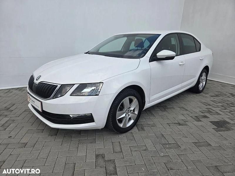 Culoarealb Utilizat 2020 Skoda Octavia Ambition Berlinǎ | 14.399 EUR (Preț bun) - Imagine 1/4