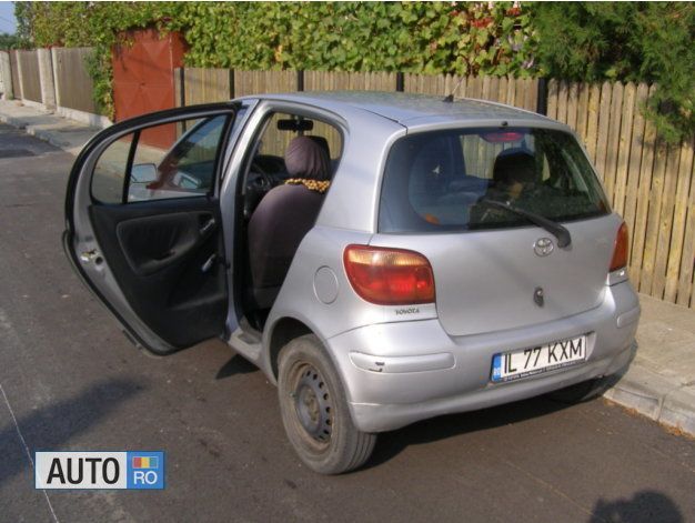 Second-hand Toyota Yaris 86 CP (63 kW) 2005 Gri Berlinǎ