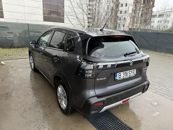 Second-hand Suzuki SX4 S-Cross 130 CP (95 kW) 2022 Gri SUV