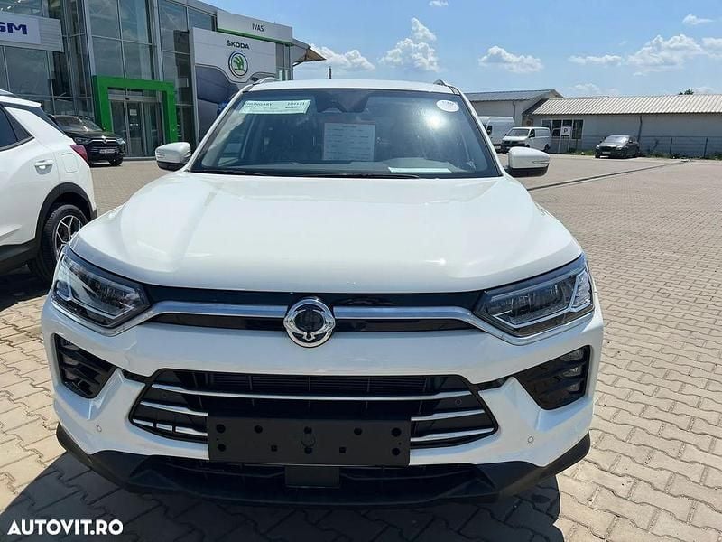 Culoarealb Utilizat 2024 Ssangyong (KGM) Korando SUV | 24.250 EUR - Imagine 1/4