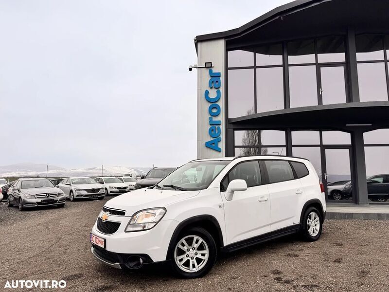 Alb Utilizat 2012 Chevrolet Orlando LTZ Monovolum | 4.990 EUR - Imagine 1/4