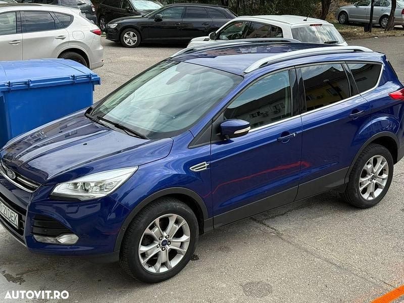 Culoarealbastru Utilizat 2015 Ford Kuga Trend SUV | 8.800 EUR (Preț bun) - Imagine 1/4