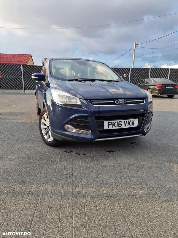 Culoarealbastru Utilizat 2016 Ford Kuga Titanium SUV | 3.850 EUR (Super Preț) - Imagine 1/4