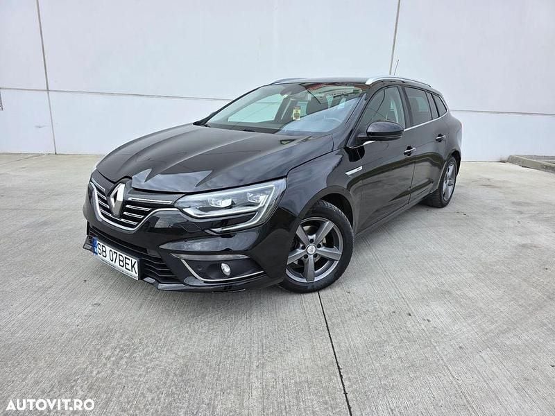 Culoarenegru Second-hand 2018 Renault Mégane GrandTour Bose Edition Break | 9.999 EUR (Preț OK) - Imagine 1/4