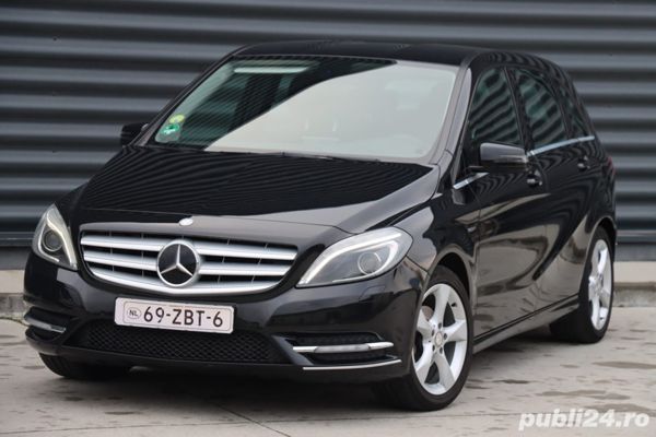 Negru Utilizat 2012 Mercedes B180 Monovolum | 7.200 EUR - Imagine 1/4