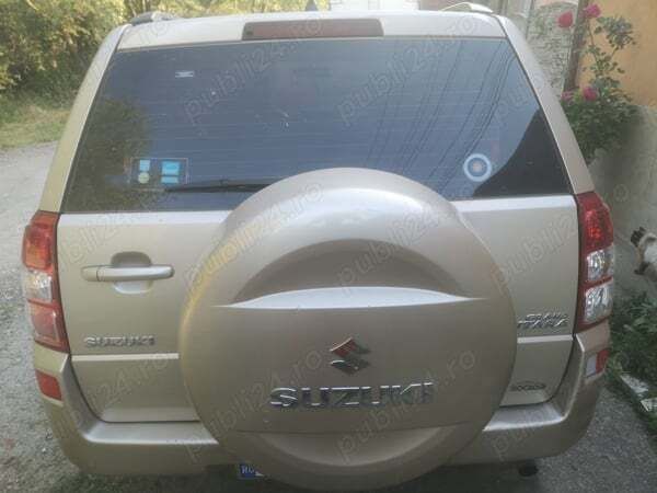 Utilizat 2006 Suzuki Grand Vitara SUV | 4.000 EUR (Preț OK) - Imagine 1/4