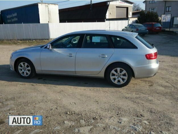 Second-hand Audi A4 143 CP (105 kW) 2010 Argintiu Break