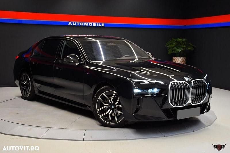 Second-hand BMW 740 Comfort Edition 299 CP (219 kW) 2024 Culoarenegru Berlinǎ