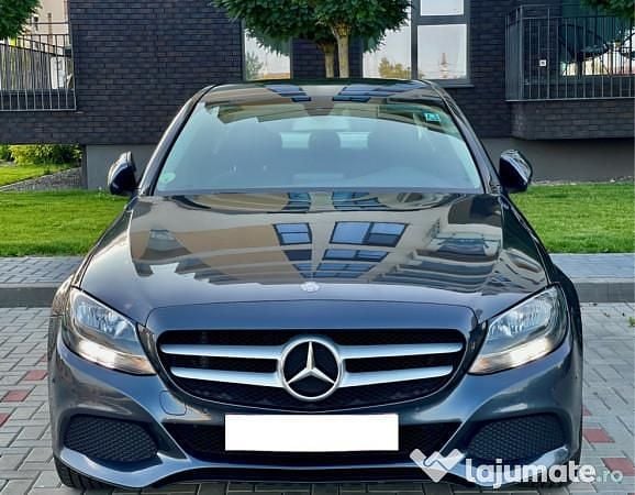 Albastru Utilizat 2014 Mercedes C180 Exclusive Berlinǎ | 11.990 EUR (Preț OK) - Imagine 1/4