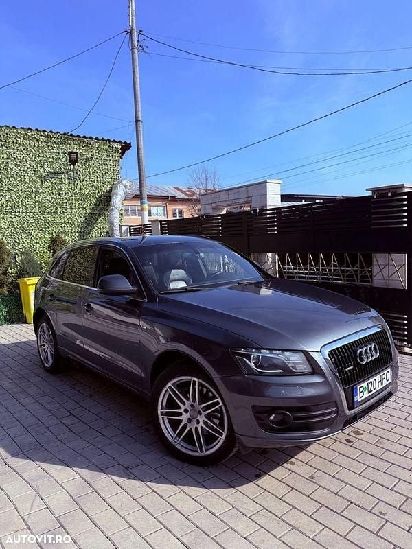 Second-hand Audi Q5 170 CP (125 kW) 2010 Culoarealbastru SUV