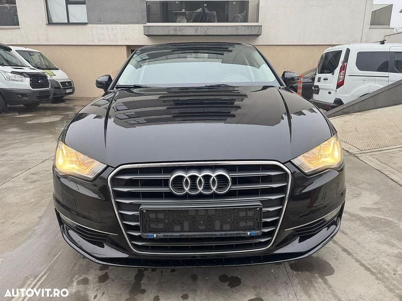 Second-hand Audi A3 Ambiente 150 CP (110 kW) 2016 Culoarenegru Berlinǎ
