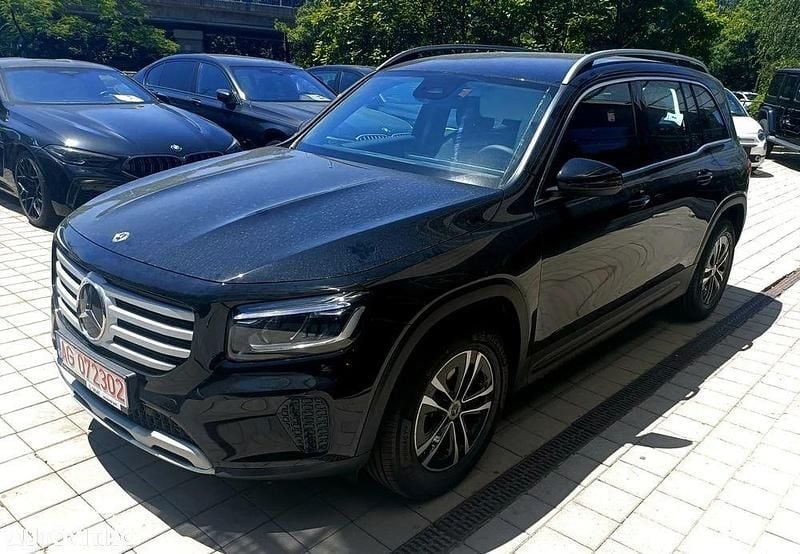 Second-hand Mercedes GLB200 163 CP (119 kW) 2024 Culoarenegru SUV