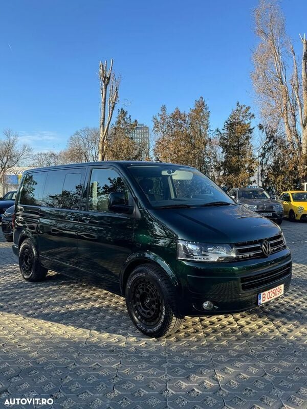 Verde Utilizat 2008 VW Multivan Monovolum | 14.000 EUR - Imagine 1/4