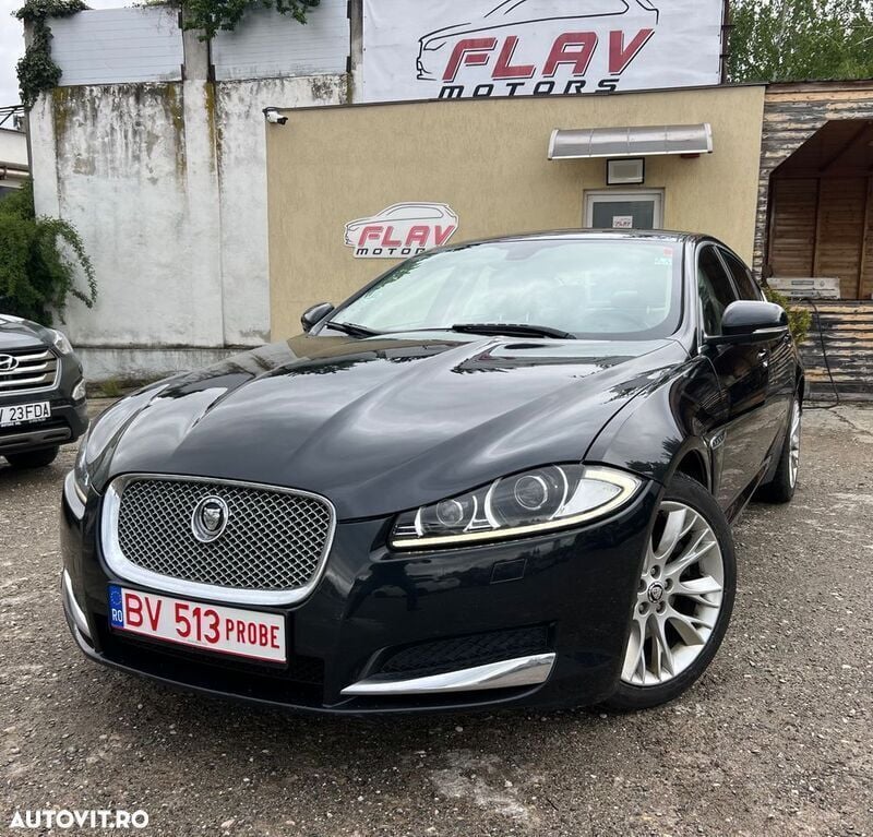 Negru Utilizat 2013 Jaguar XF Premium Luxury Berlinǎ | 8.950 EUR (Preț OK) - Imagine 1/4