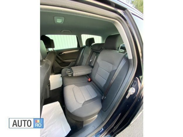 Negru Utilizat 2011 VW Passat Break | 6.850 EUR (Preț OK) - Imagine 1/2