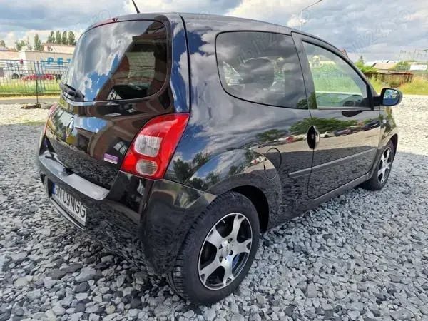 Utilizat 2010 Renault Twingo Hatchback | 2.800 EUR - Imagine 1/4
