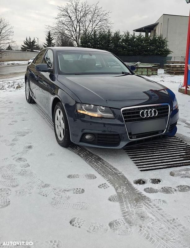 Culoaregri Second-hand 2010 Audi A4 Berlinǎ | 6.700 EUR (Preț OK) - Imagine 1/4