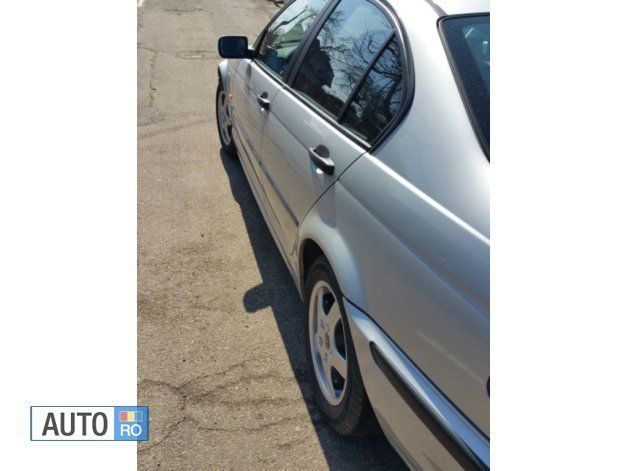 Second-hand BMW 320 136 CP (100 kW) 2002 Gri Berlinǎ