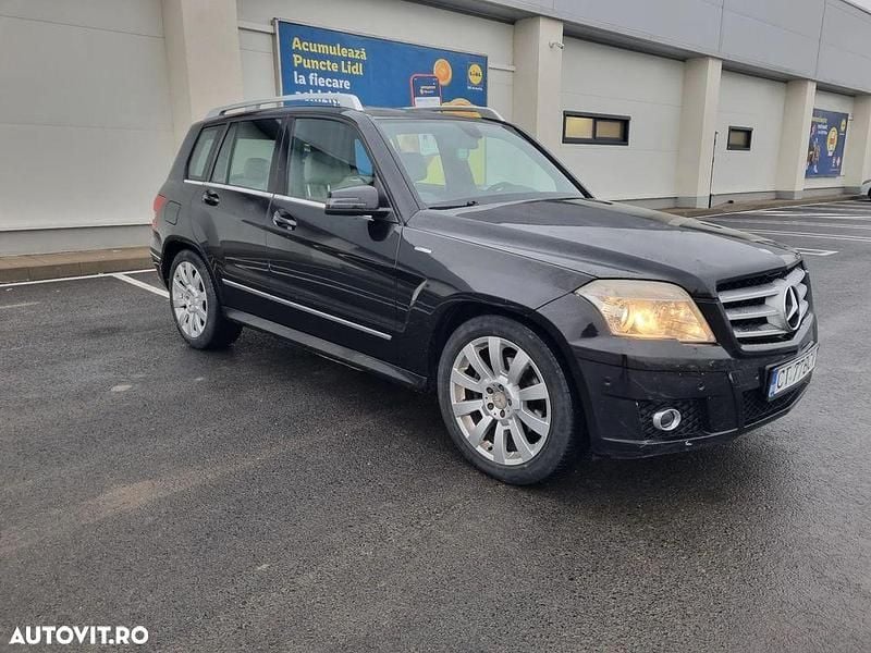 Second-hand Mercedes GLK220 170 CP (125 kW) 2011 Culoarenegru SUV