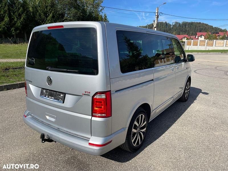 Second-hand VW Multivan 150 CP (110 kW) 2018 Argint Van