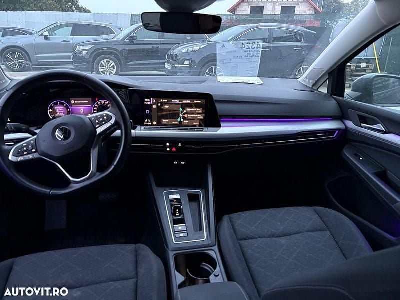 Second-hand VW Golf VIII 150 CP (110 kW) 2022 Culoaregri Break